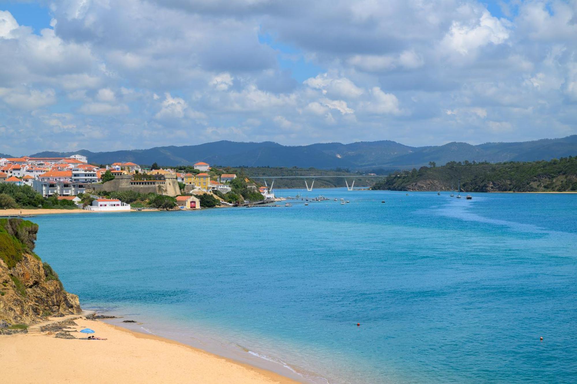 Milfontes Beach House 米尔芳提斯城 外观 照片